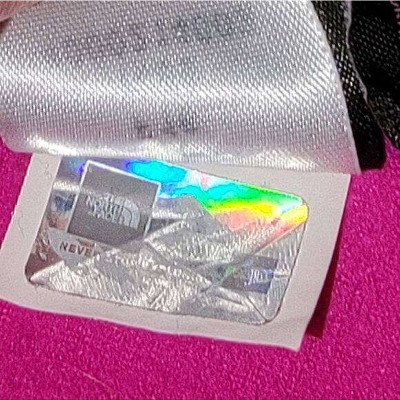 The North Face Women's Fleece (SW10) - Picture 4 of 9